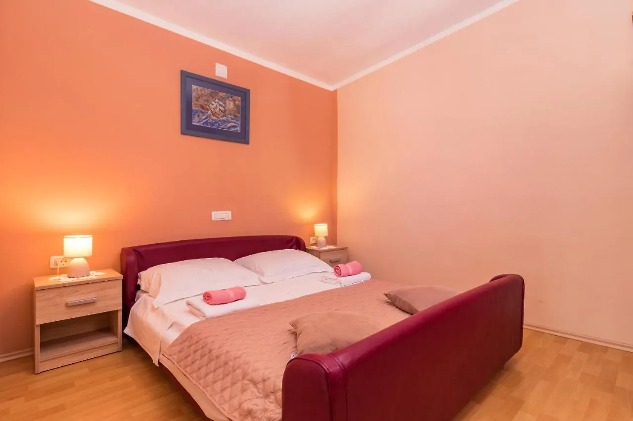 Apartments Kendel Fazana Croatia
